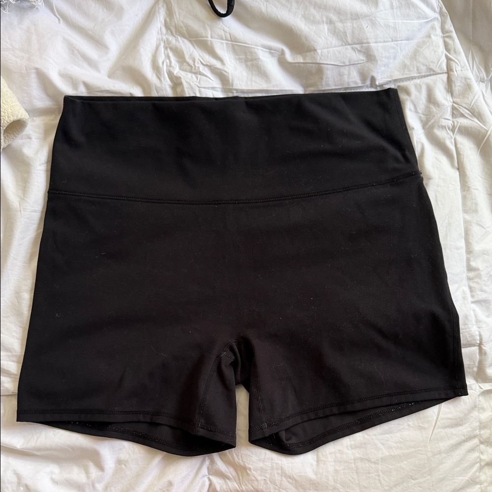 GARAGE Active Booty Workout Shorts